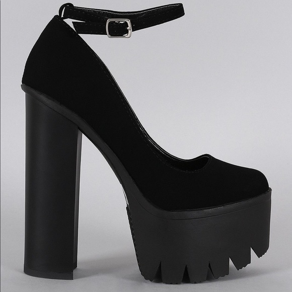 grunge platform sandals